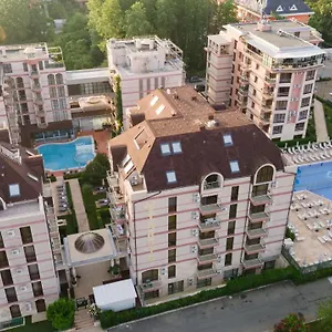 **** Aparthotel Tarsis Club & Aquapark Bulgaria